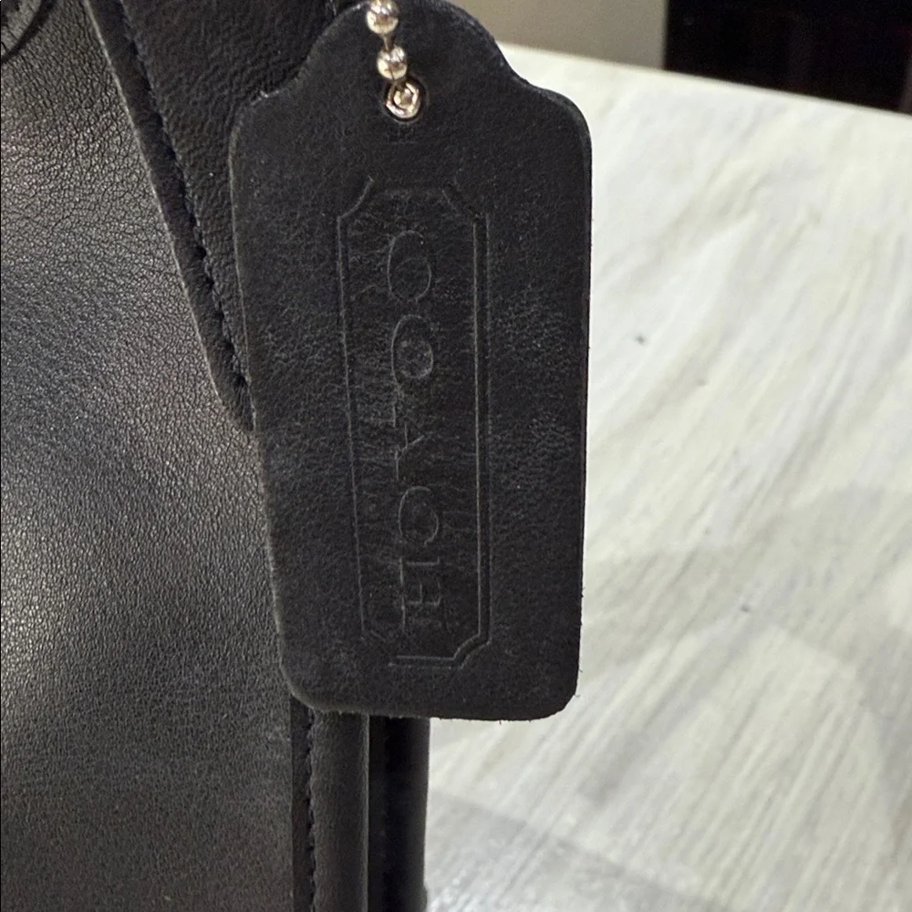 Vintage Coach Hippy Flap Black Leather Crossbody Bag -9135